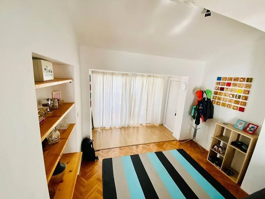 Pet-Friendly Two-Room Family Apartment In Magical Bale