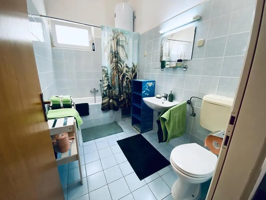 Pet-Friendly Two-Room Family Apartment In Magical Bale